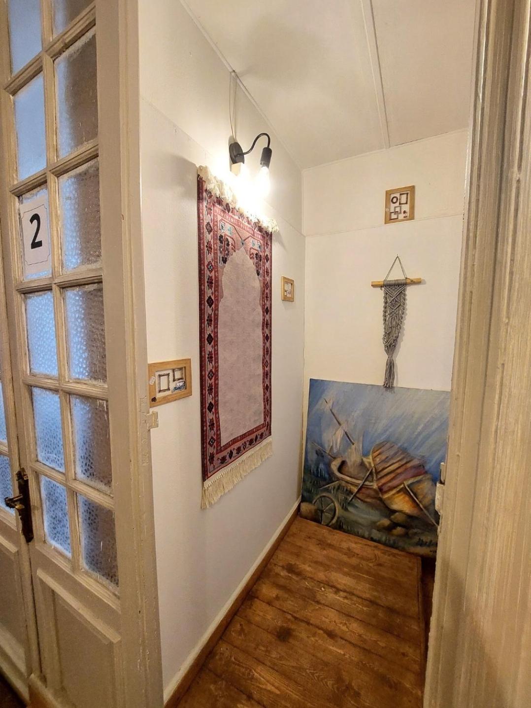 Arab Hostel, Welcoming All Solo And Groups Travellers But, Unmarried Couples Not Allowed Alexandria Exterior foto